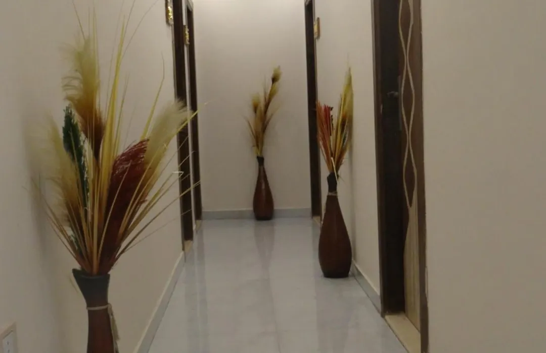 Up Town Hotel-1